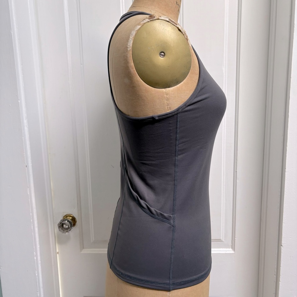 Womens Senita Athletic Wear Gray Workout Biking/ Spinning/ Yoga Tank Top Size M - Picture 2 of 8